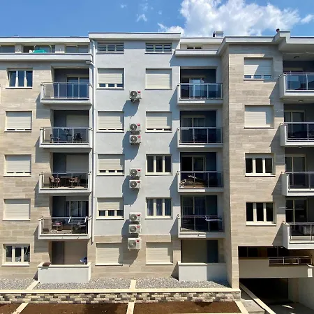 Wave N' Sea Apartment *